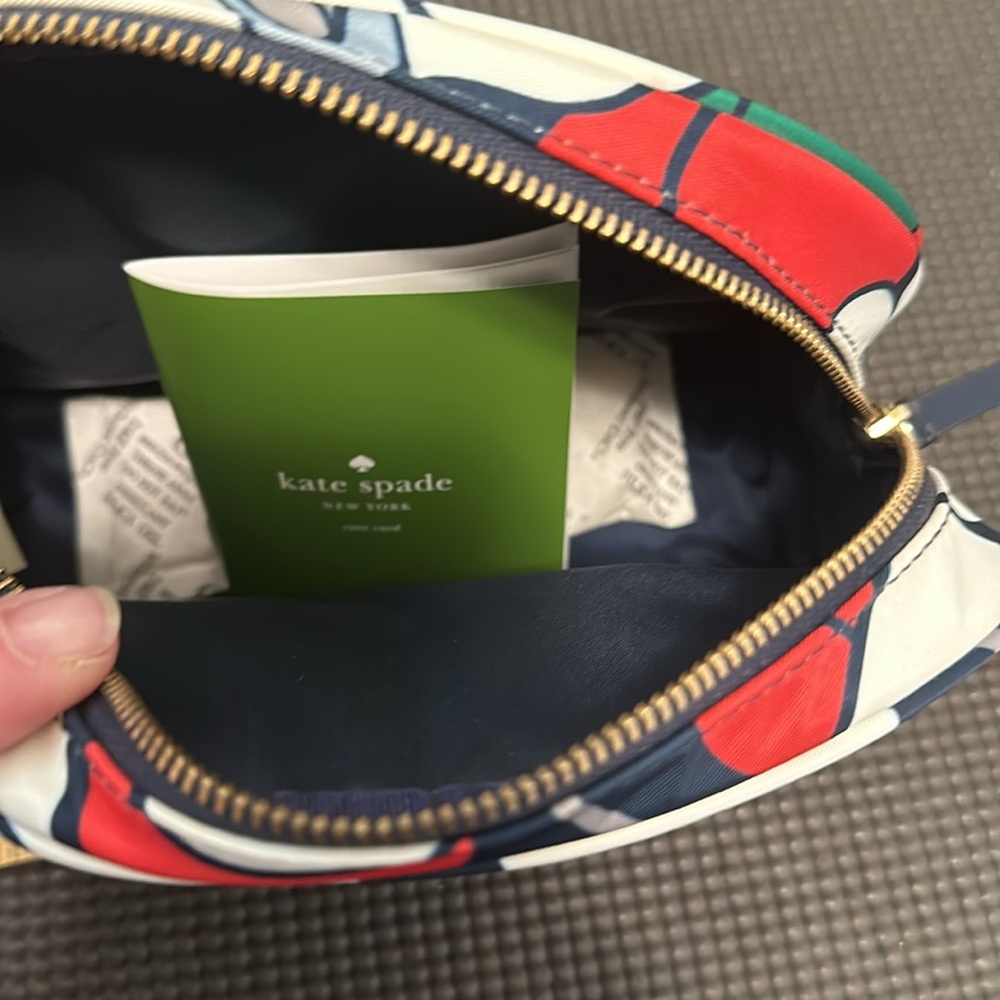 Kate Spade small wrist bag, NWT - Picture 6 of 6